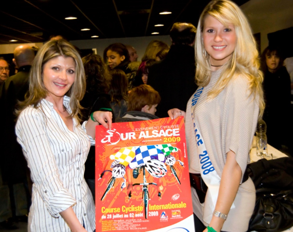 Les Miss Claudia FRITTOLINI et Virginie SCHMITT